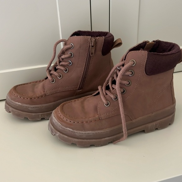 H&M boys boot sneakers - Picture 1 of 4
